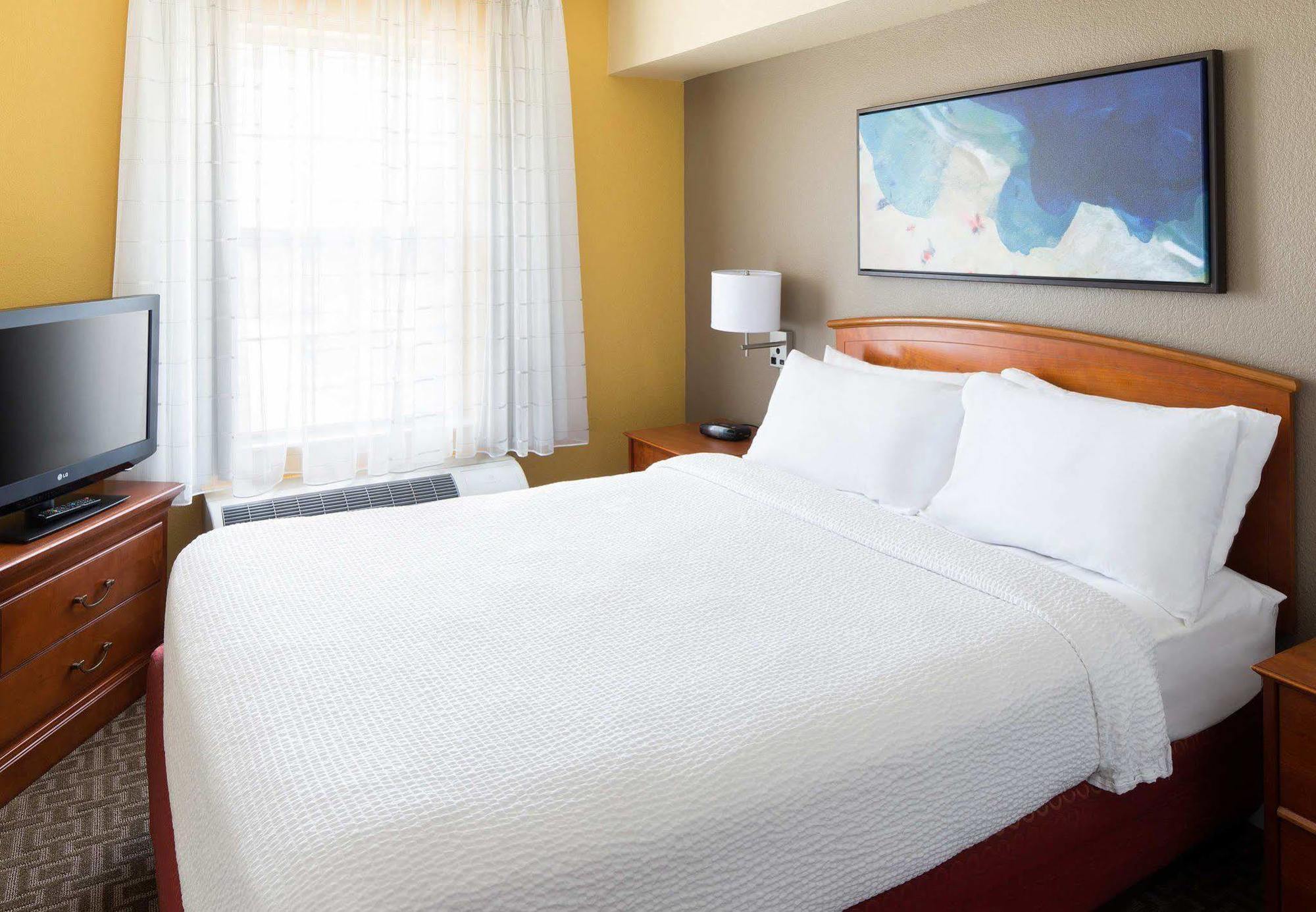 Towneplace Angeles Lax Manhattan Hotel Hawthorne